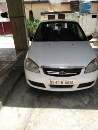 White Tata Indica V2 Turbo DLS