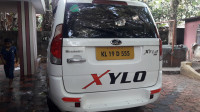 White Mahindra Xylo D4