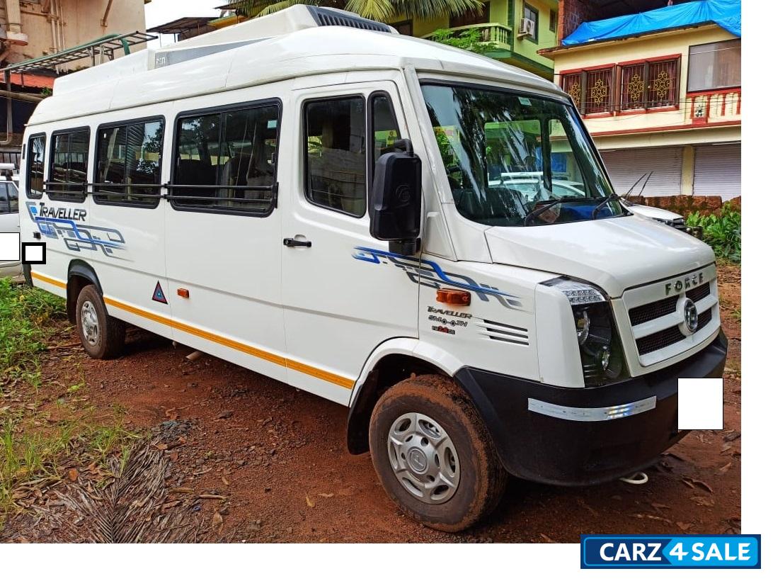 tempo traveller old vehicles for sale