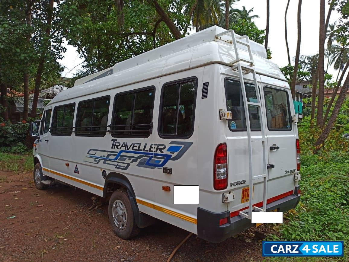 tempo traveller old vehicles for sale