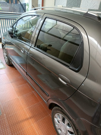 Shift Grey Chevrolet Spark LT 1.0