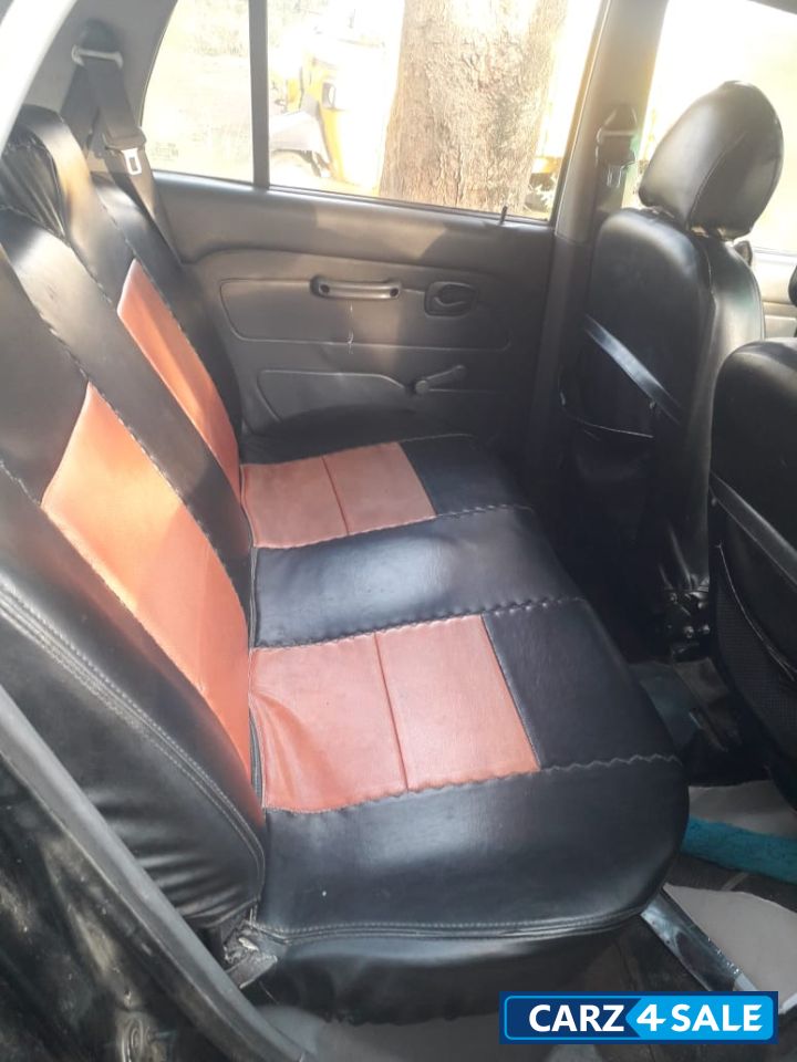 Black Hyundai Santro xing XE Black Hyundai Santro xing XE