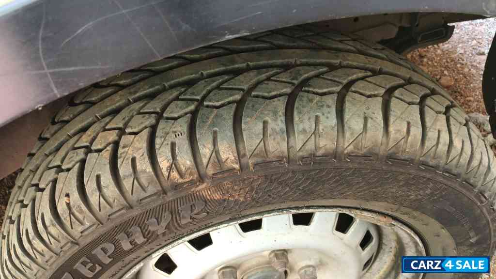 Mahindra Xylo D2 Mahindra Xylo D2