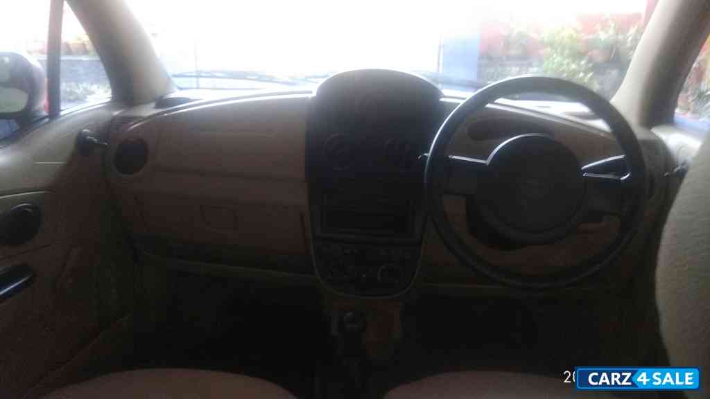 Velvet Red Chevrolet Spark 1.0 PS Velvet Red Chevrolet Spark 1.0 PS