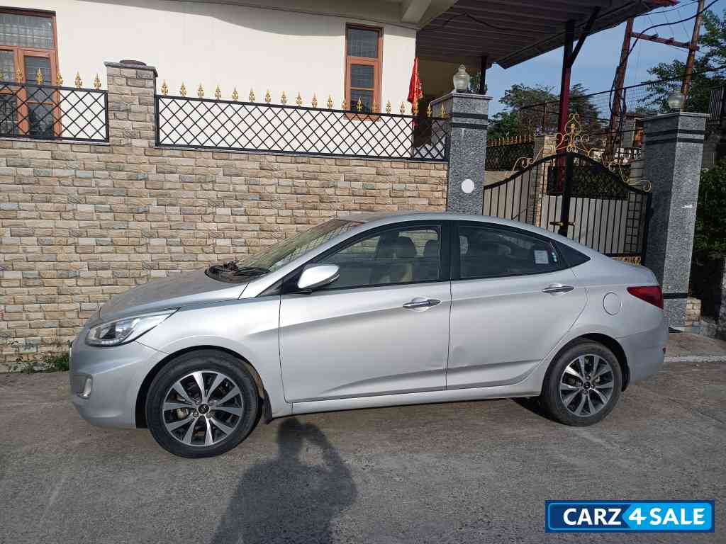 Hyundai Verna Hyundai Verna