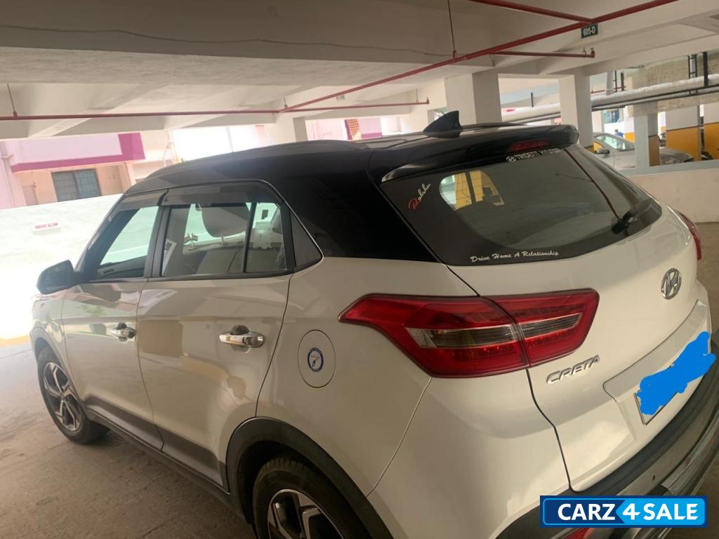 White Hyundai Creta 1.6 SX Dual tone Petrol