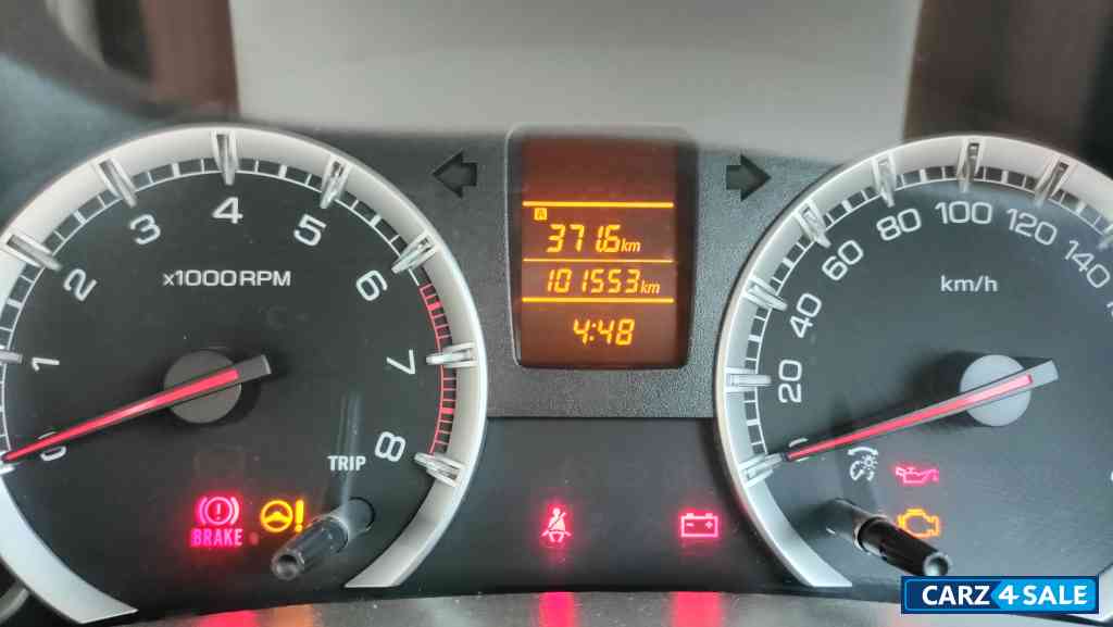 White Maruti Suzuki Ertiga VXI CNG 2016 White Maruti Suzuki Ertiga VXI CNG 2016