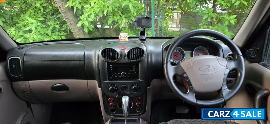 Mahindra Scorpio RF Hawk VLX AT 2WD Mahindra Scorpio RF Hawk VLX AT 2WD