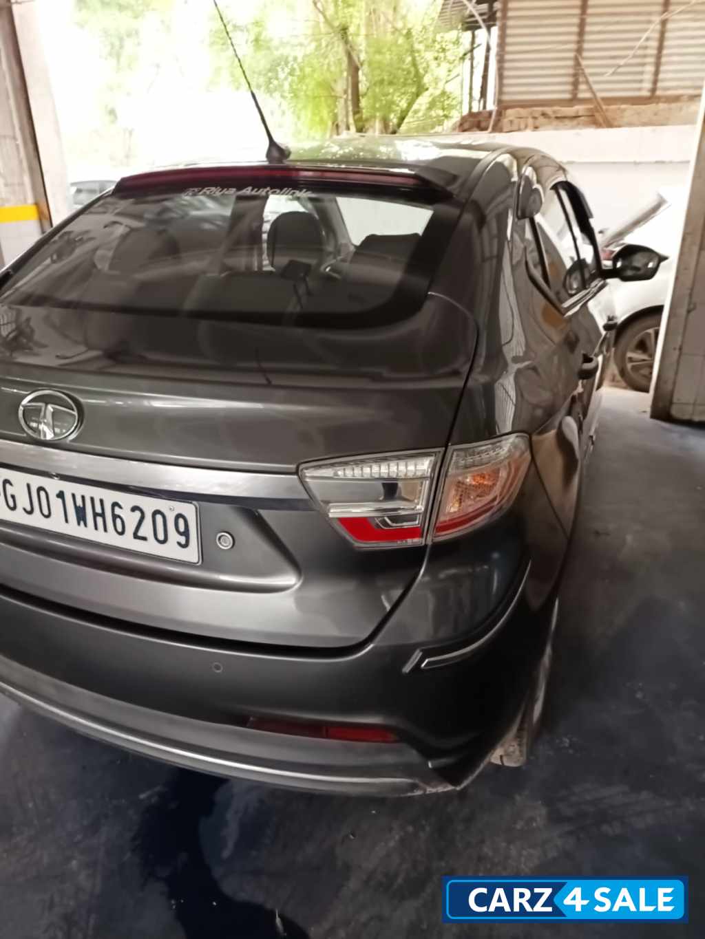 Tata Tigor XMA AMT Tata Tigor XMA AMT