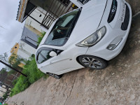 Hyundai Fluidic Verna 4S SX 1.6 2013 Model