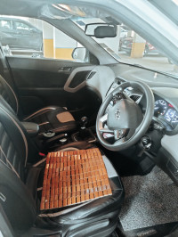 Polar White Hyundai S