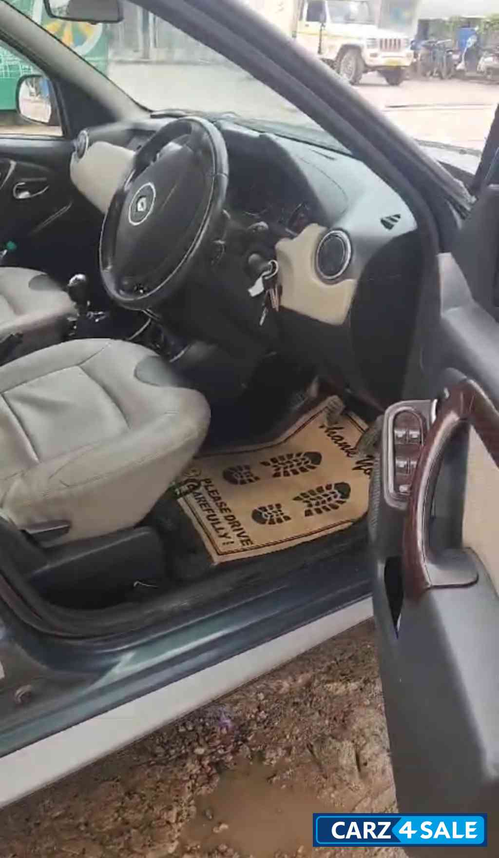 Renault Duster Duster RXZ 110ps Renault Duster Duster RXZ 110ps