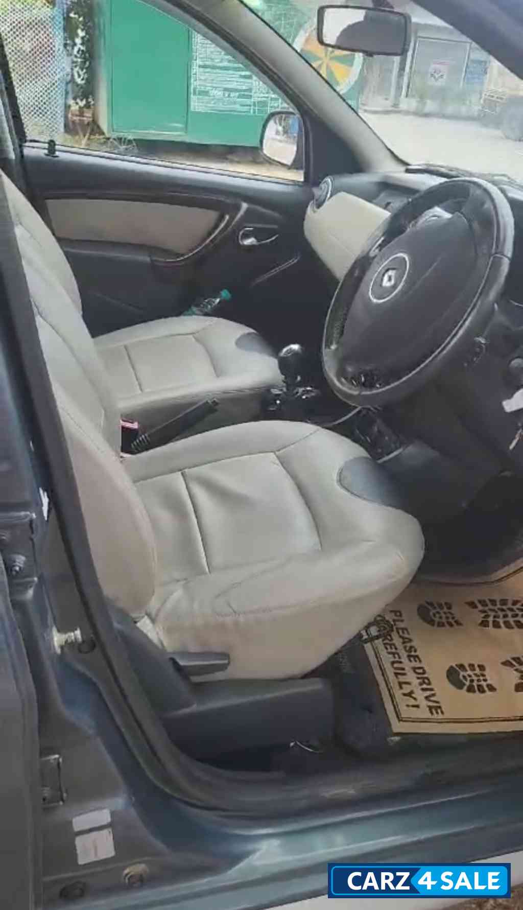 Renault Duster Duster RXZ 110ps Renault Duster Duster RXZ 110ps