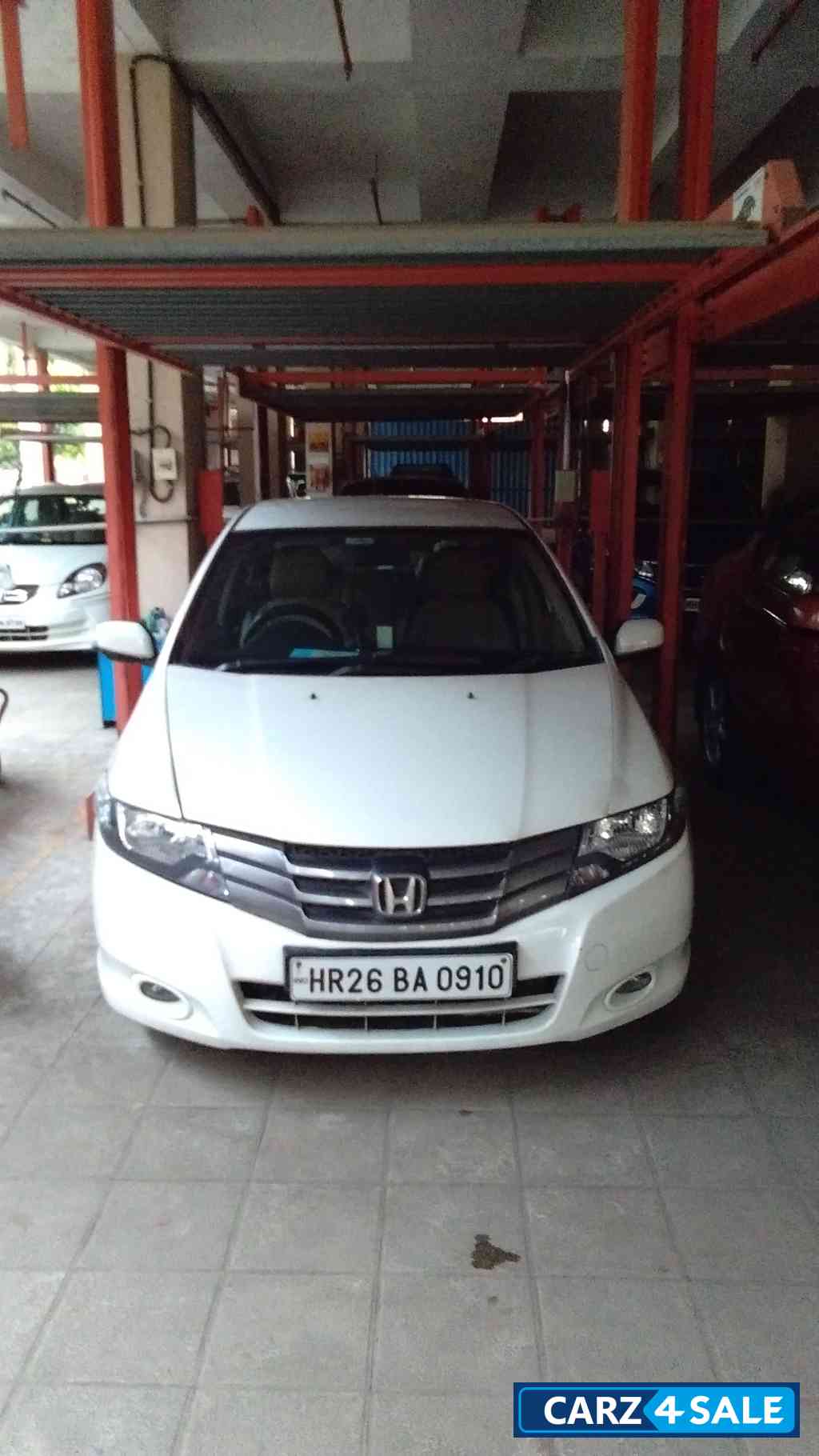 Honda City V