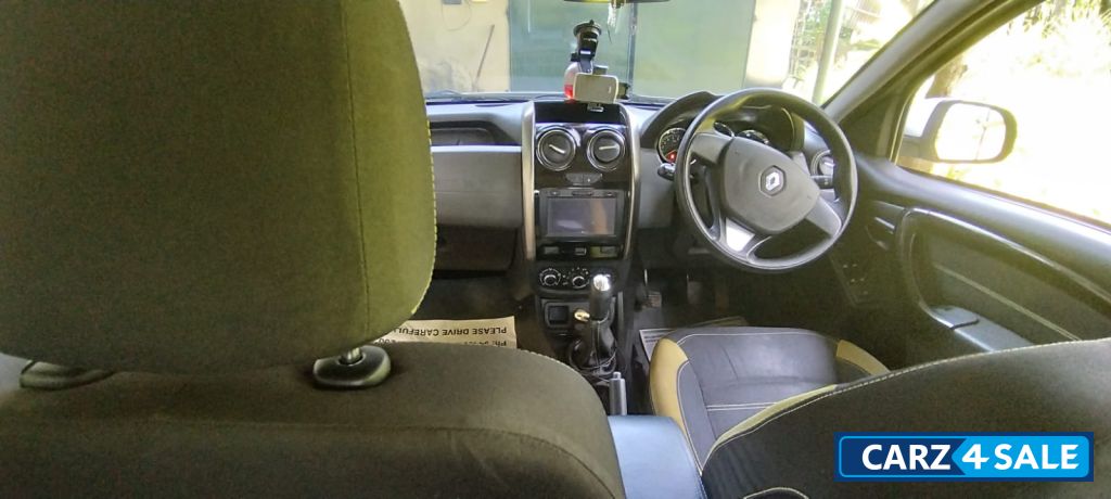 Renault Duster Sandstorm 85 PS RXS Renault Duster Sandstorm 85 PS RXS