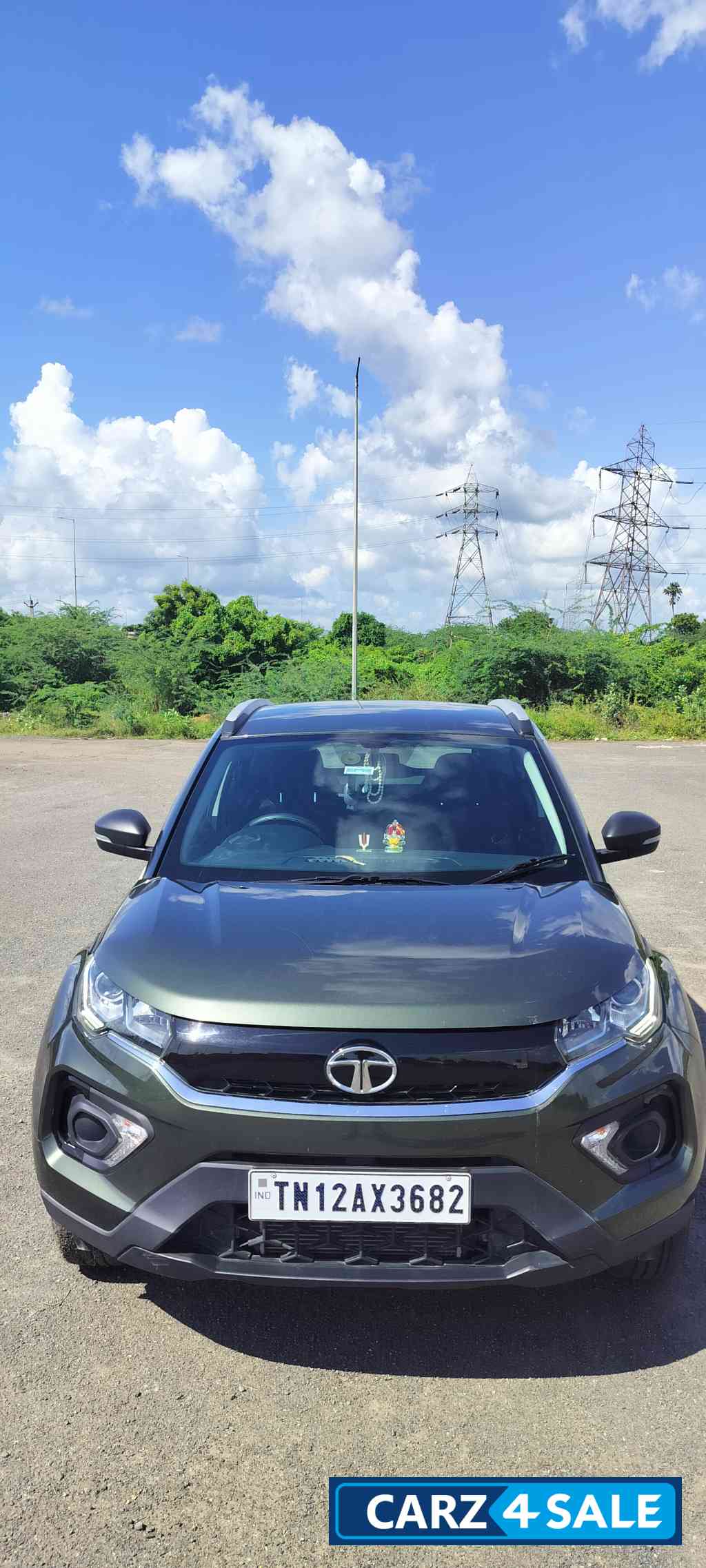 Tata Nexon XM