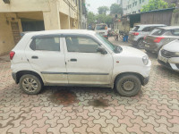 White Maruti Suzuki S-Presso VXI CNG