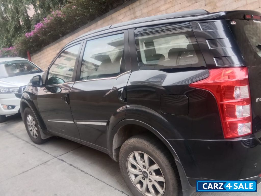 Mahindra XUV 500 Manuel Mahindra XUV 500 Manuel