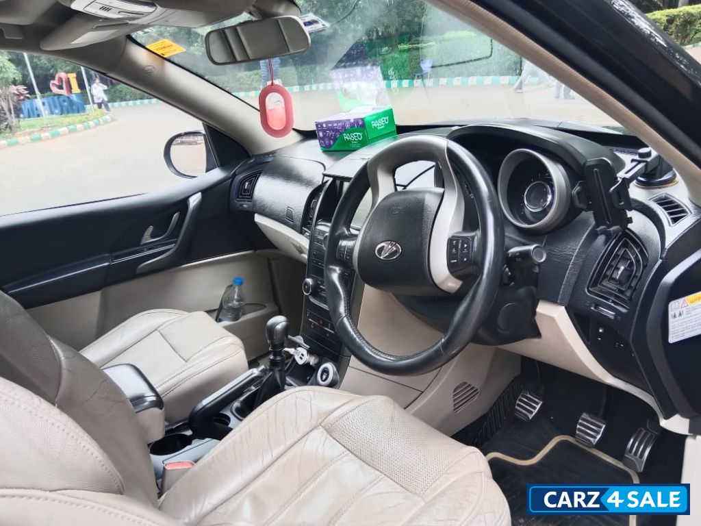 Mahindra XUV 500 Manuel Mahindra XUV 500 Manuel