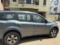 Mahindra XUV 500 W8