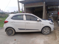 Tata Tiago Xt 1.0 petrol 2019 Model