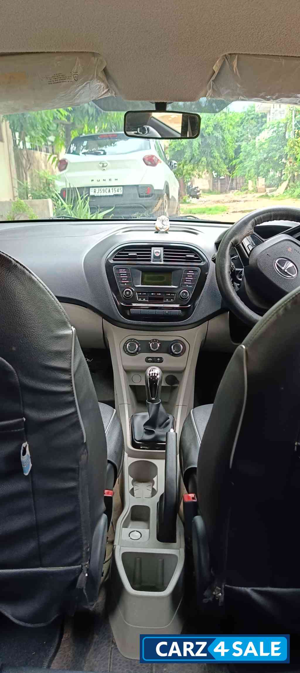 Tata Tiago Xz plus Tata Tiago Xz plus