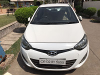 Hyundai i20 magna 1.4 2012 Model