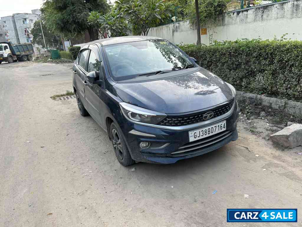 Blue Tata Tigor XZ Plus CNG Blue Tata Tigor XZ Plus CNG