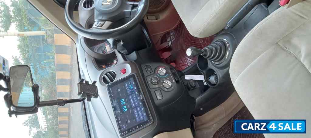 Red Honda Brio Vx MT Red Honda Brio Vx MT