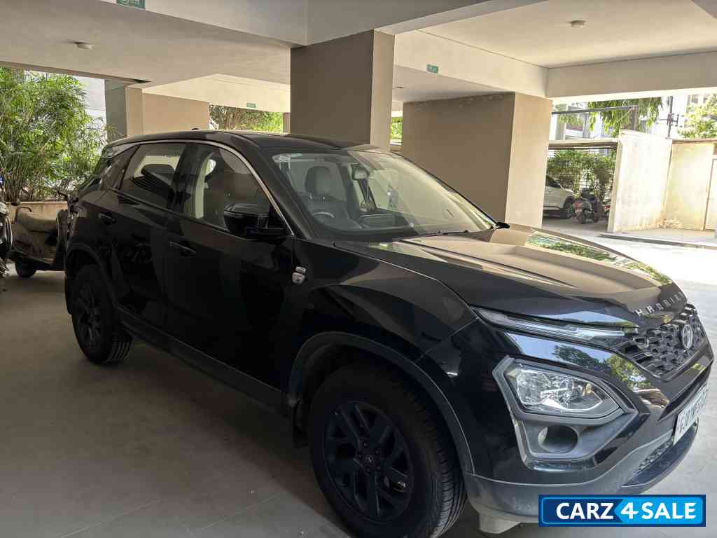 Black Tata Harrier XZA+ 2.0L CRYOTEC BSVI Black Tata Harrier XZA+ 2.0L CRYOTEC BSVI