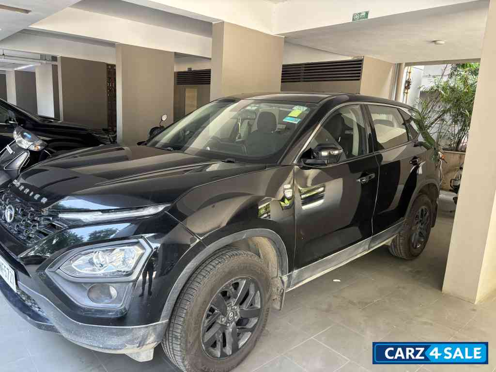 Black Tata Harrier XZA+ 2.0L CRYOTEC BSVI Black Tata Harrier XZA+ 2.0L CRYOTEC BSVI