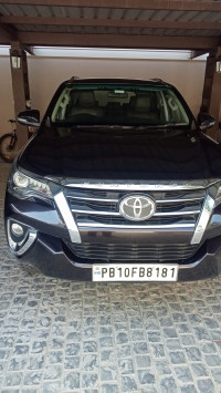 Toyota Fortuner 2.8L 4X2 AT 2017 Model