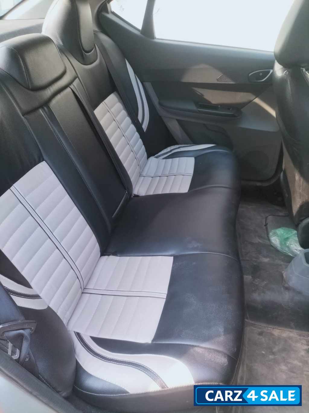 Roman Selver Tata Tigor XZ Roman Selver Tata Tigor XZ