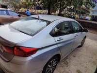 Honda City V CVT i-vtec 2017 Model