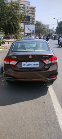 Maruti Suzuki Ciaz Vdi+shvs 2015 Model