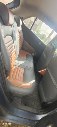 Blue Hyundai i10 Asta