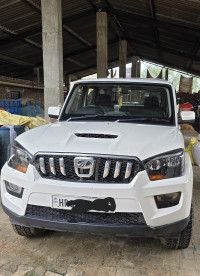 Mahindra Scorpio S4+ 2015 Model