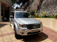 Ford Endeavour 4x2 manual 2011 Model