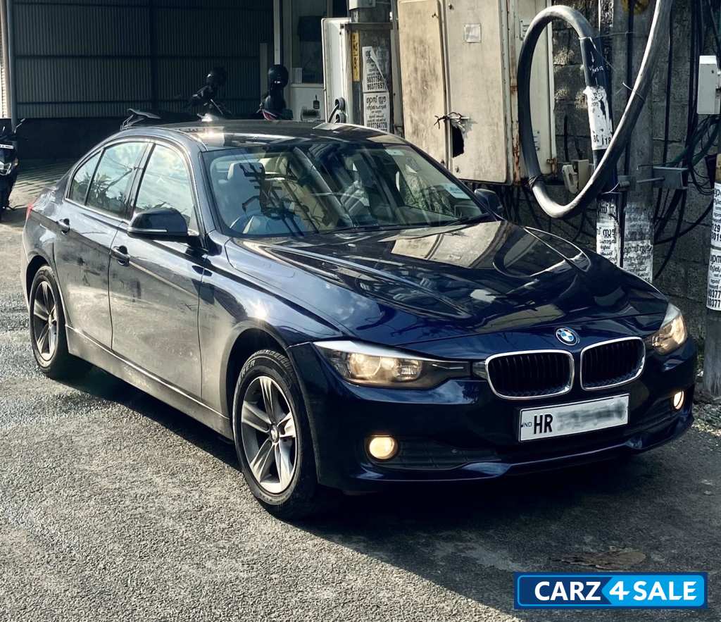 Blue BMW 3-Series 320 D