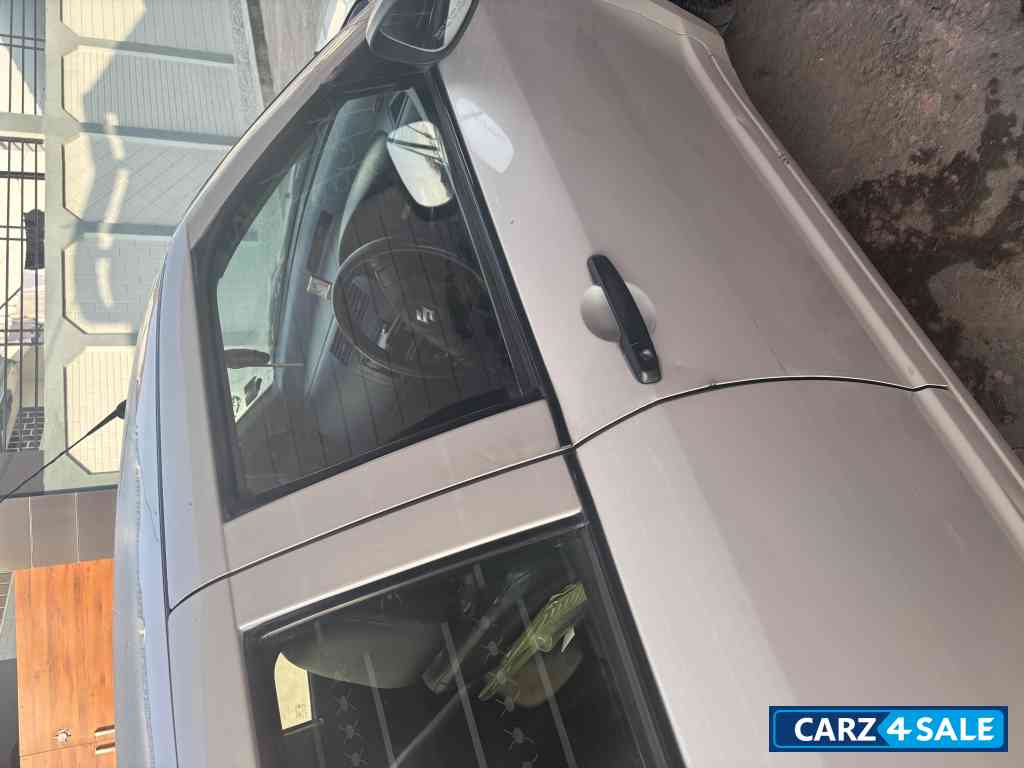 Maruti Suzuki Swift Dezire Maruti Suzuki Swift Dezire