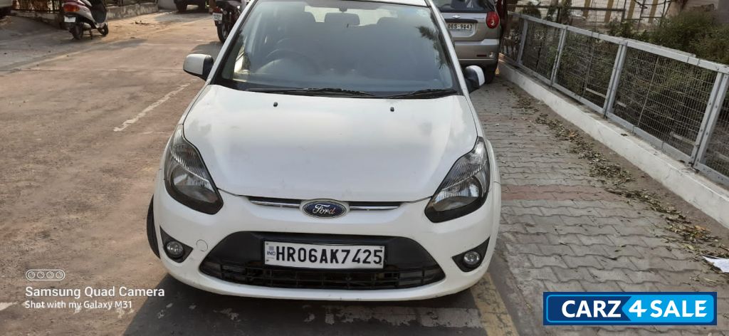 Ford Figo Titanium 1.2 petrol Ford Figo Titanium 1.2 petrol