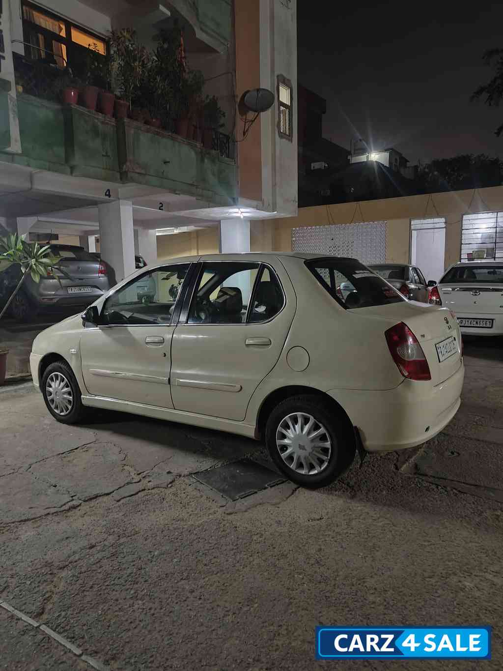 Tata Indigo CS LX Tata Indigo CS LX
