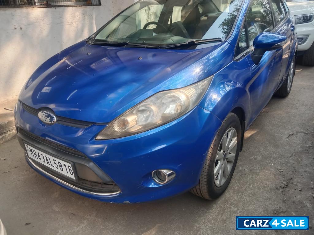 Kinetic Blue Ford Fiesta Titanium
