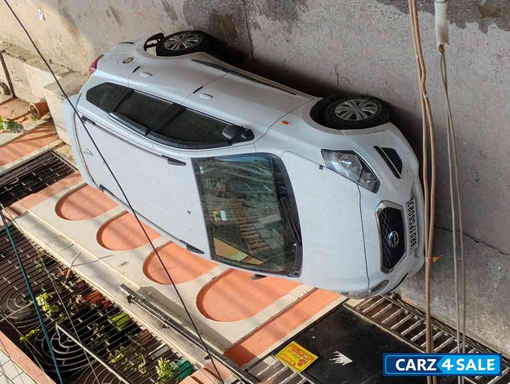 White Datsun Go Plus T
