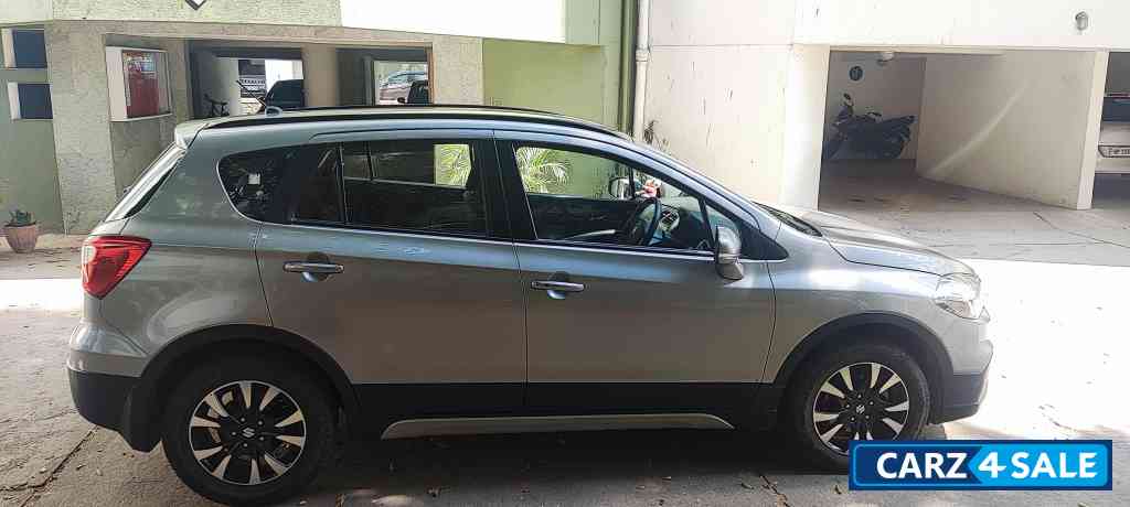 Maruti Suzuki S-Cross Zeta AT