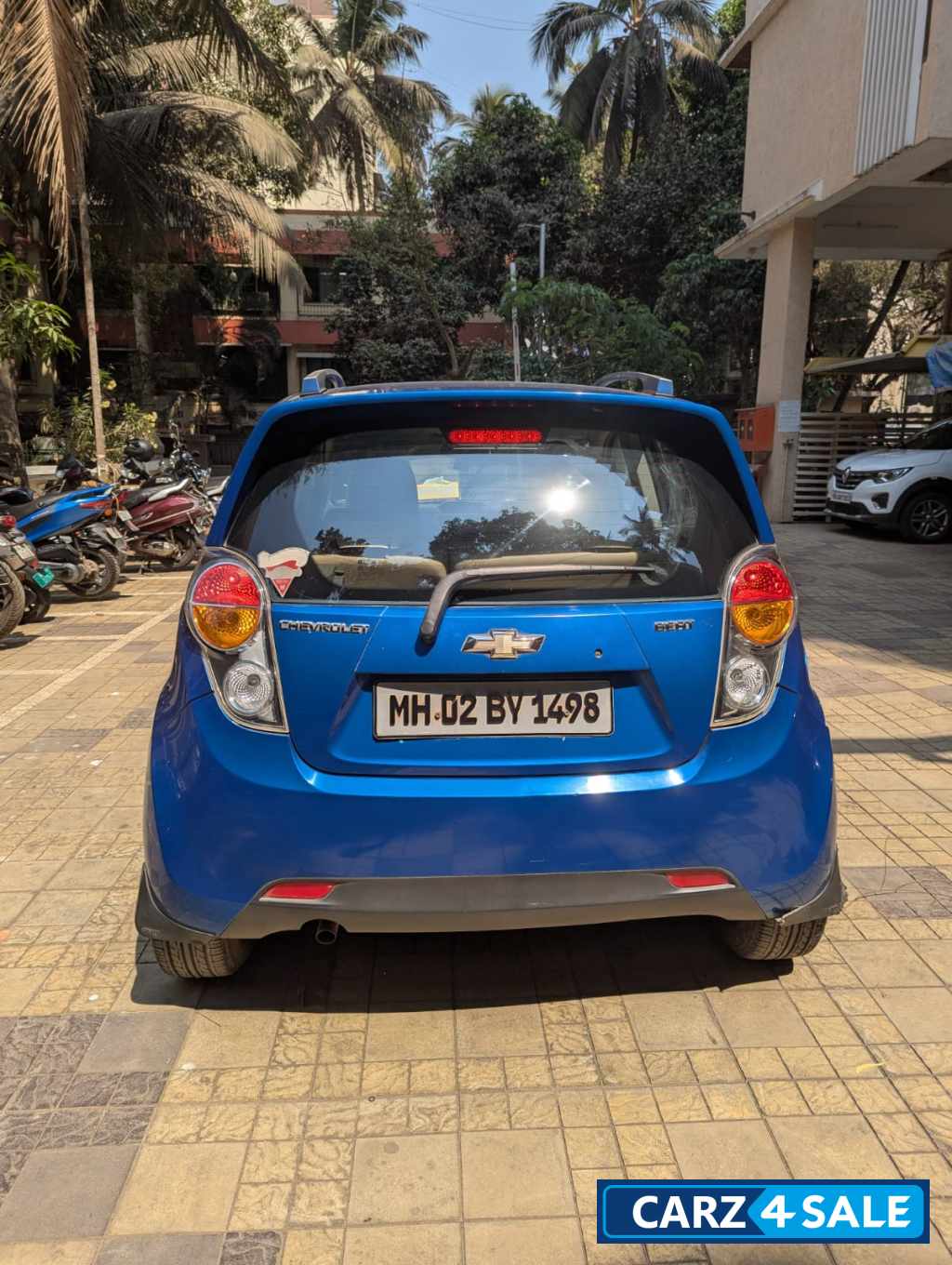 Morocan Blue Chevrolet Beat Petrol LT Morocan Blue Chevrolet Beat Petrol LT