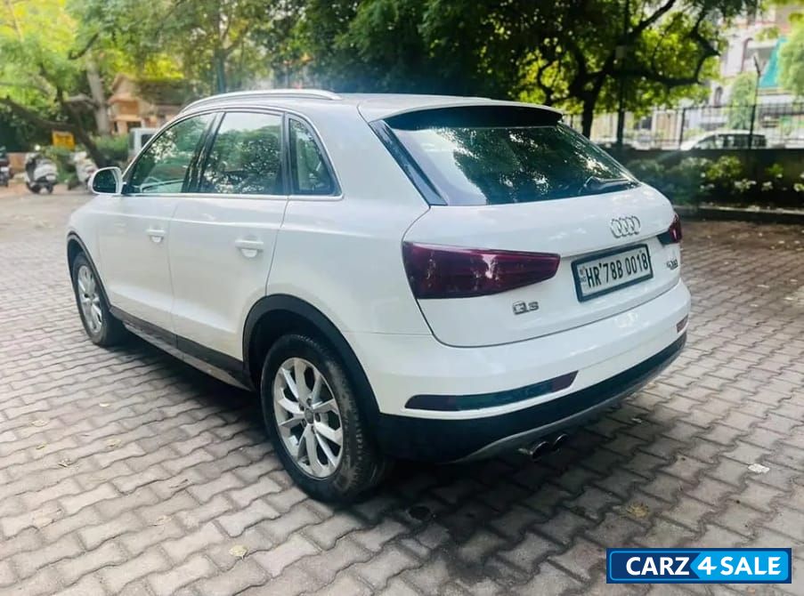 Audi Q3 35 TDI Premium Plus Sunroof Audi Q3 35 TDI Premium Plus Sunroof