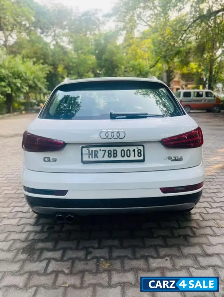 Audi Q3 35 TDI Premium Plus Sunroof Audi Q3 35 TDI Premium Plus Sunroof