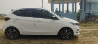 Tata Tiago xza plus