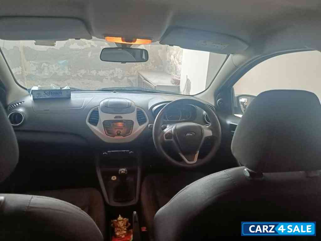 Ford Figo 1.5 TDCI titanium Ford Figo 1.5 TDCI titanium